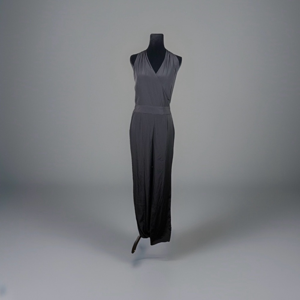 Express Black Backless jumpsuit- size 4 - Picture 2 of 16